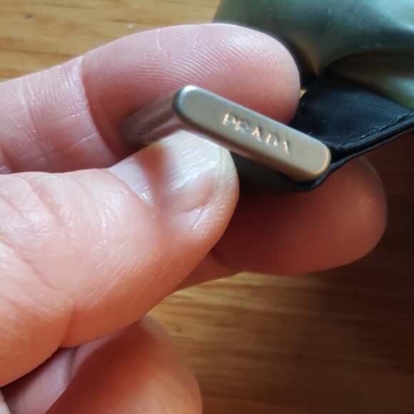 Men's vintage 1999 Prada bicep bag *rare* - Picture 6 of 10